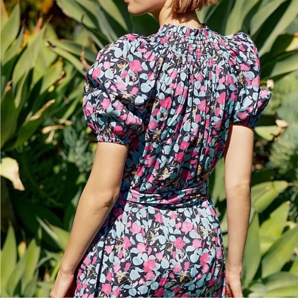 Roller Rabbit Ainsley Dress Size Small - Picture 3 of 12